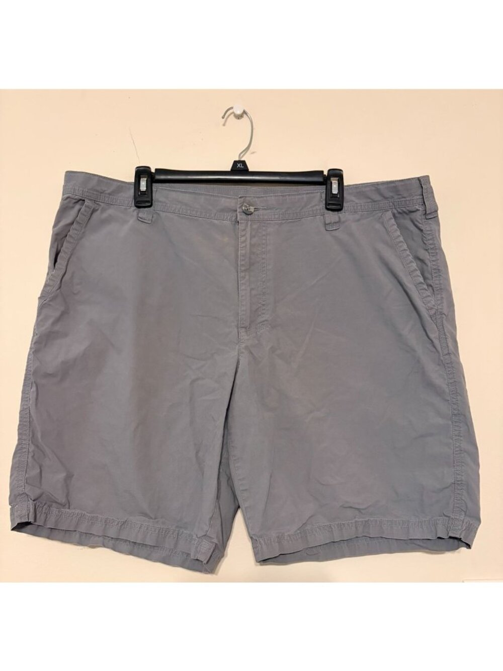 Men's Columbia Gray 4-Pocket Chino‎ Lightweight Walking Shorts 40" Waist